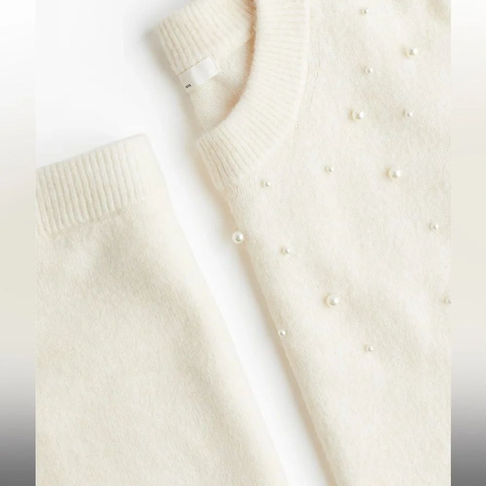 New H&M MAMA 2-PIECE‎ EMBELLISHED SET